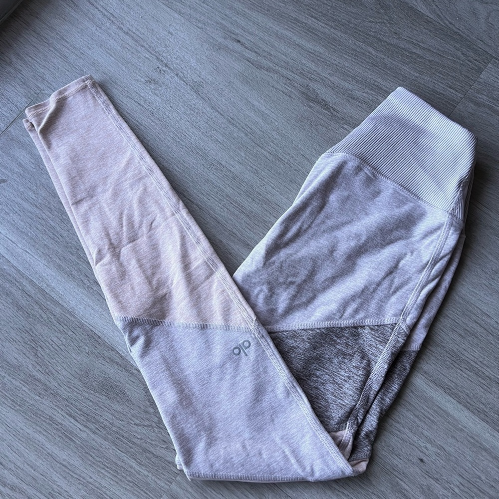 Super soft Alo yoga pants